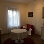 Clos Feuillat Couette-café