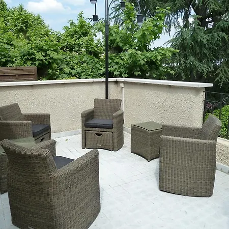 Clos Feuillat Lyon