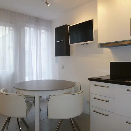 Clos Feuillat Bed and breakfast 2*